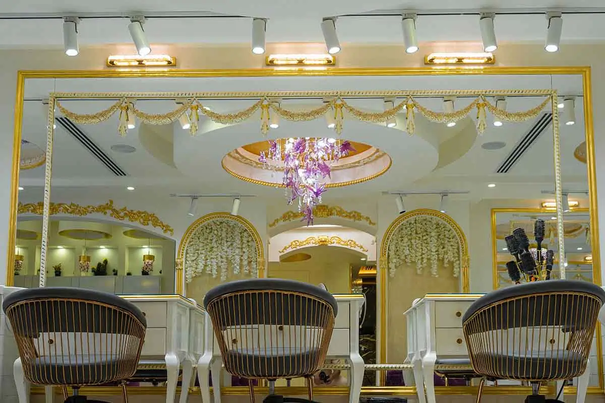 بهترین سالن زیبایی در چیتگر